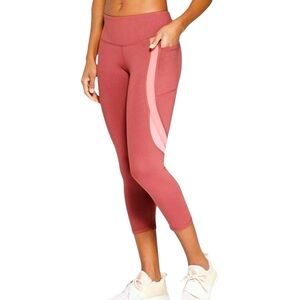 C9 Champion Studio Fit Mid-Rise Capri leggings